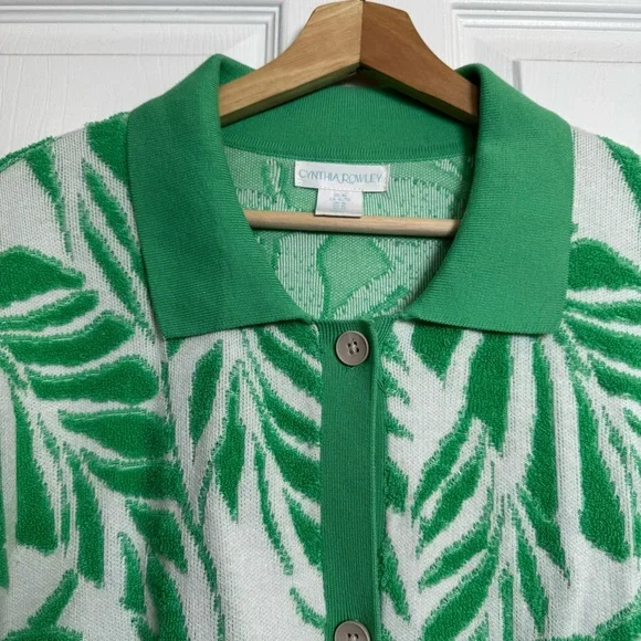 Cynthia Rowley Green White Leaf Print Tufted Cardigan Sweater Size XL Springtime - Picture 3 of 12